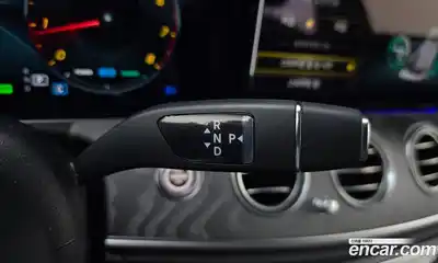 Mercedes-Benz E-Class 2023 2.0 гидро в Москве № 176119, миниатюра 9