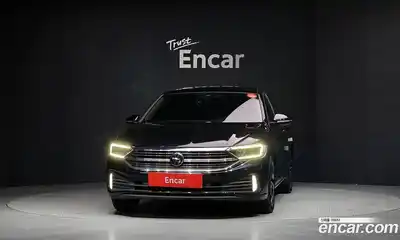Volkswagen Jetta 2024 1.5 гидро в Москве № 214878, миниатюра 3
