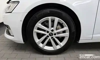 Audi A6 2023 2.0 гидро в Москве № 229743, миниатюра 5