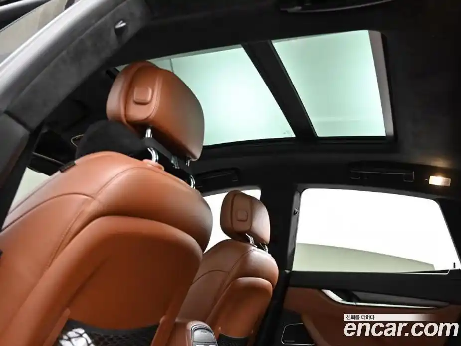 Maserati Levante 2016 3.0 гидро в Москве № 256026, фото 11