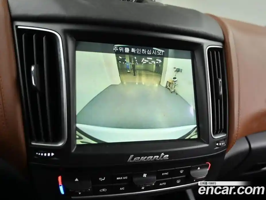 Maserati Levante 2016 3.0 гидро в Москве № 256026, фото 17