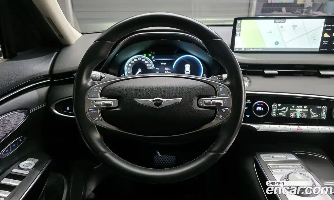Genesis GV70 2021 2.2 гидро в Москве № 27289, фото 13