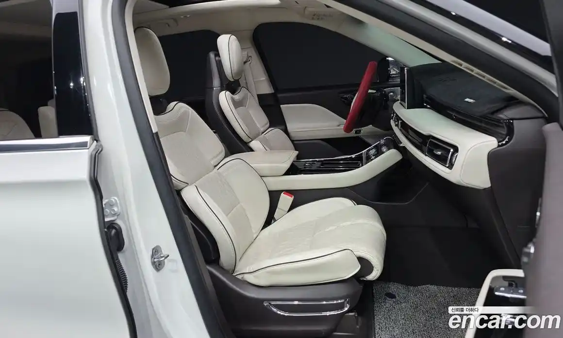 Lincoln Aviator 2020 3.0 гидро в Москве № 304207, фото 11