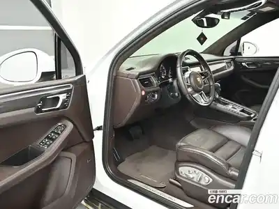 Porsche Macan 2014 3.6 гидро в Москве № 545745, миниатюра 11