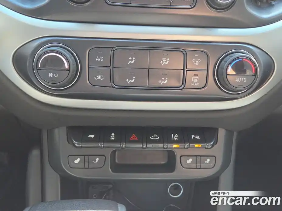 Chevrolet Colorado 2020 3.6 гидро в Москве № 104807, фото 15