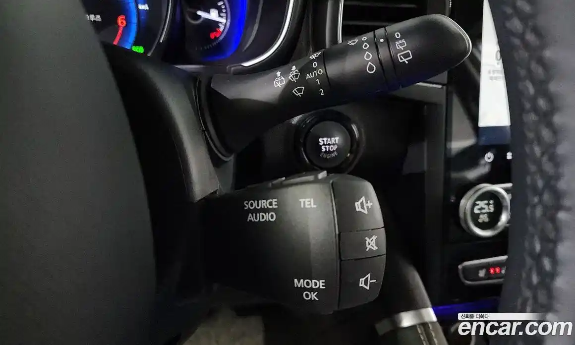 Renault QM6 2024 2.0 гидро в Москве № 107326, фото 14