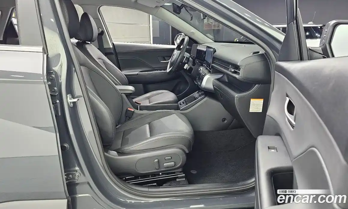 Hyundai Kona 2023 1.6 гидро в Москве № 109366, фото 11