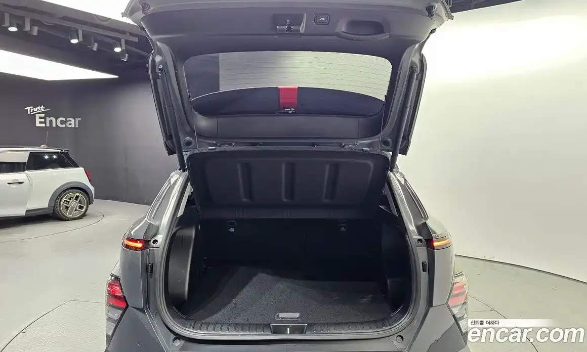 Hyundai Kona 2023 1.6 гидро в Москве № 109366, фото 20