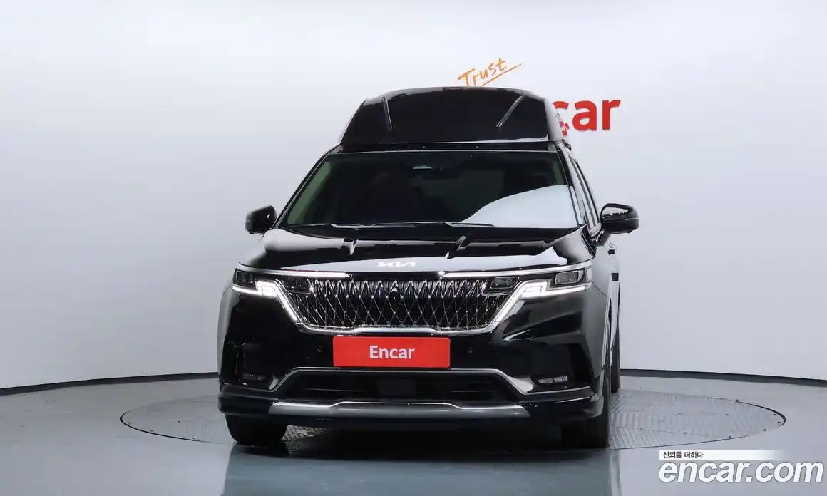 Kia Canival 2022 3.5 гидро в Москве № 114946, фото 3