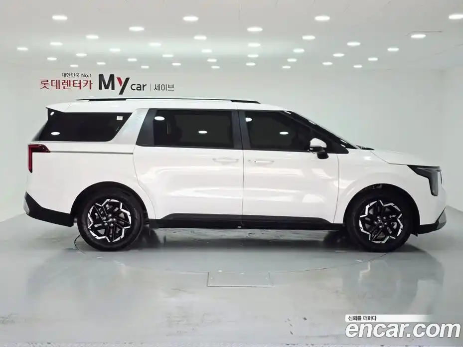 Kia Canival 2025 2.2 Автомат в Москве № 1318213, фото 6