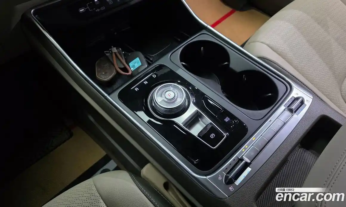 Kia Canival 2025 2.2 Автомат в Москве № 1318321, фото 9