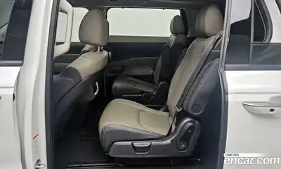 Kia Canival 2024 2.2 Автомат в Москве № 1318395, миниатюра 12