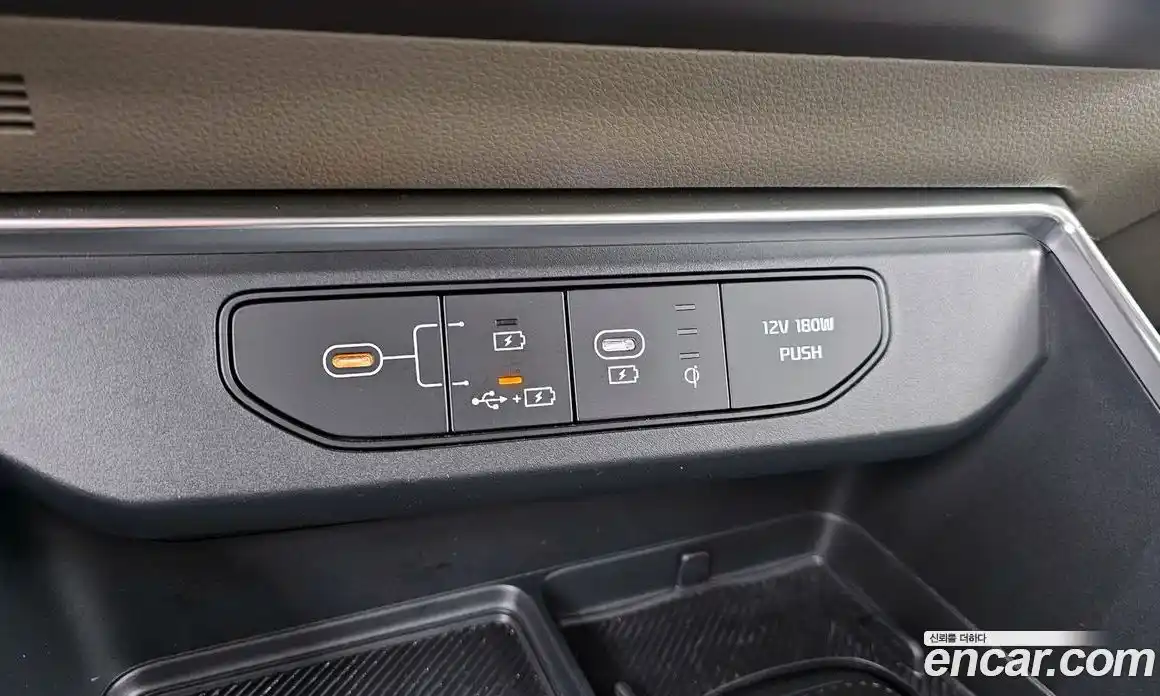 Kia Canival 2024 2.2 Автомат в Москве № 1318395, фото 13