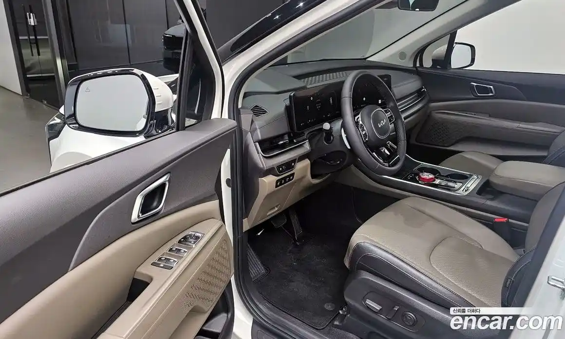 Kia Canival 2024 2.2 Автомат в Москве № 1318395, фото 10