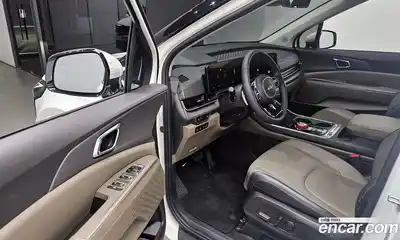 Kia Canival 2024 2.2 Автомат в Москве № 1318395, миниатюра 10