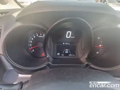 Kia Ray 2021 1.0 гидро в Москве № 1318421, миниатюра 8