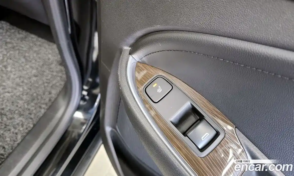 Chevrolet Malibu 2016 2.0 Автомат в Москве № 1320127, фото 18