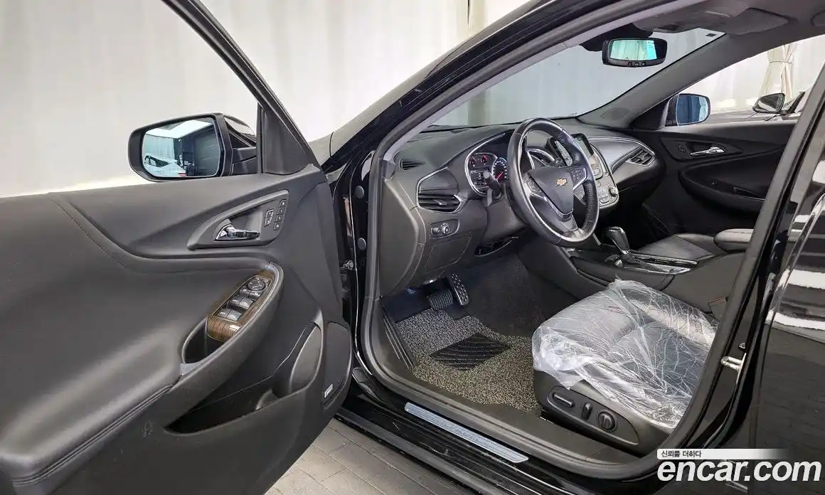 Chevrolet Malibu 2016 2.0 Автомат в Москве № 1320127, фото 10