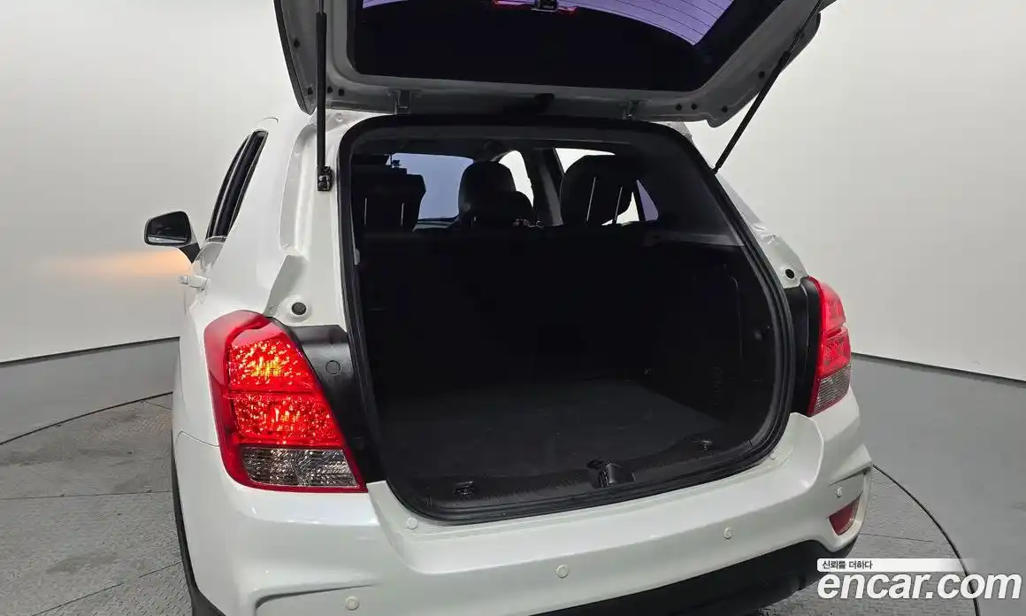 Chevrolet Trax 2018 1.4 гидро в Москве № 1320137, фото 18