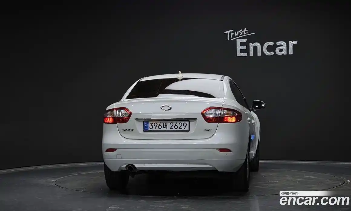 Renault SM3 2015 1.6 гидро в Москве № 1321442, фото 4