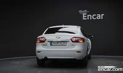 Renault SM3 2015 1.6 гидро в Москве № 1321442, миниатюра 4