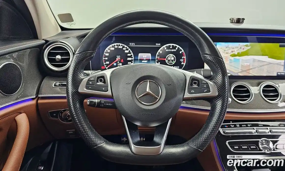 Mercedes-Benz E-Class 2017 2.0 гидро в Москве № 1322245, фото 13