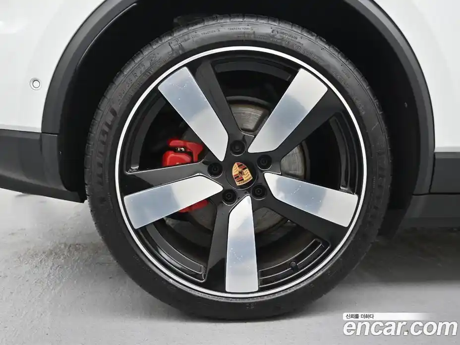 Porsche Macan 2025 0.1 гидро в Москве № 1322689, фото 5