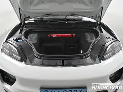 Porsche Macan 2025 0.1 гидро в Москве № 1322689, миниатюра 6