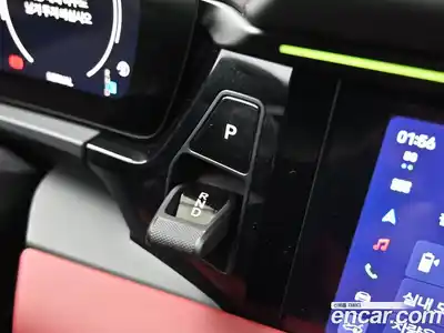 Porsche Macan 2025 0.1 гидро в Москве № 1322689, миниатюра 9