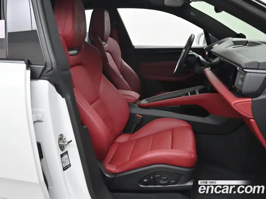 Porsche Macan 2025 0.1 гидро в Москве № 1322689, фото 10
