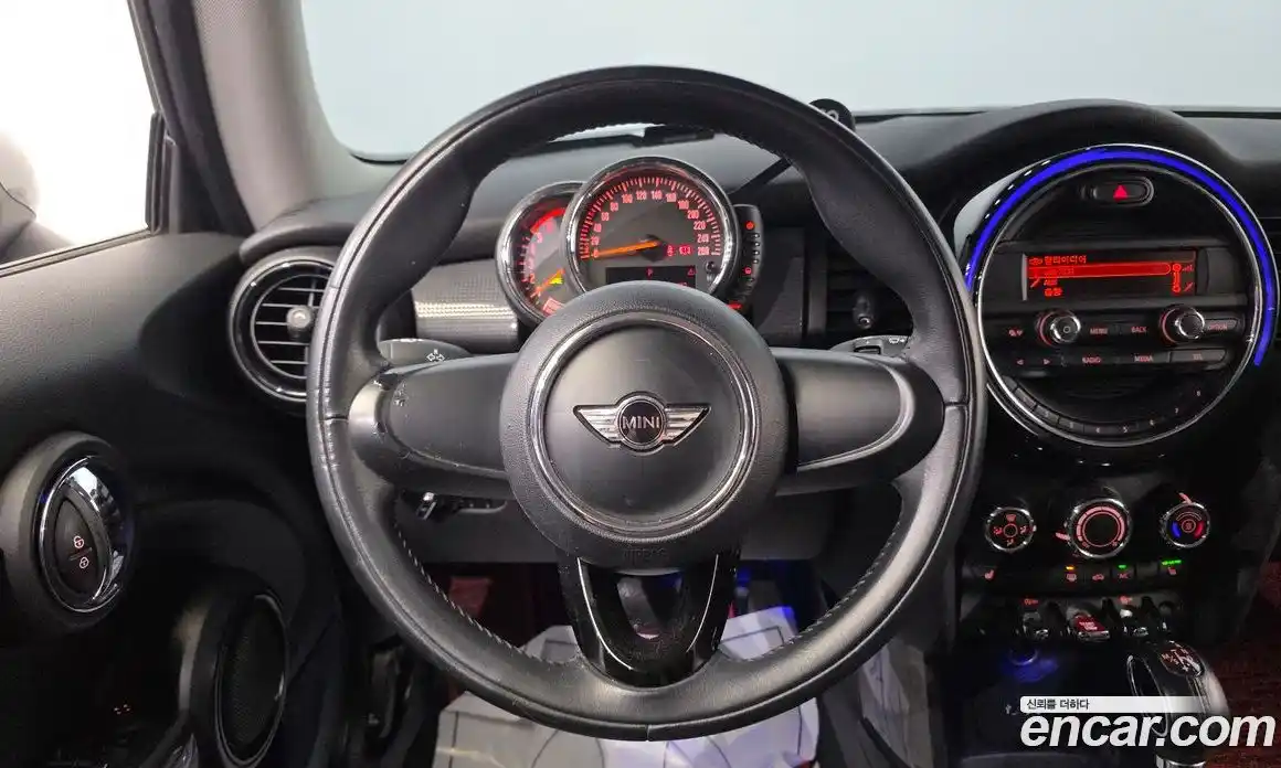 Mini Cooper 2014 1.5 гидро в Москве № 1323098, фото 14