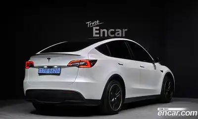 Tesla Model Y 2024 0.2 гидро в Москве № 1323243, миниатюра 2