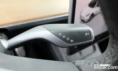 Tesla Model Y 2024 0.2 гидро в Москве № 1323243, миниатюра 9