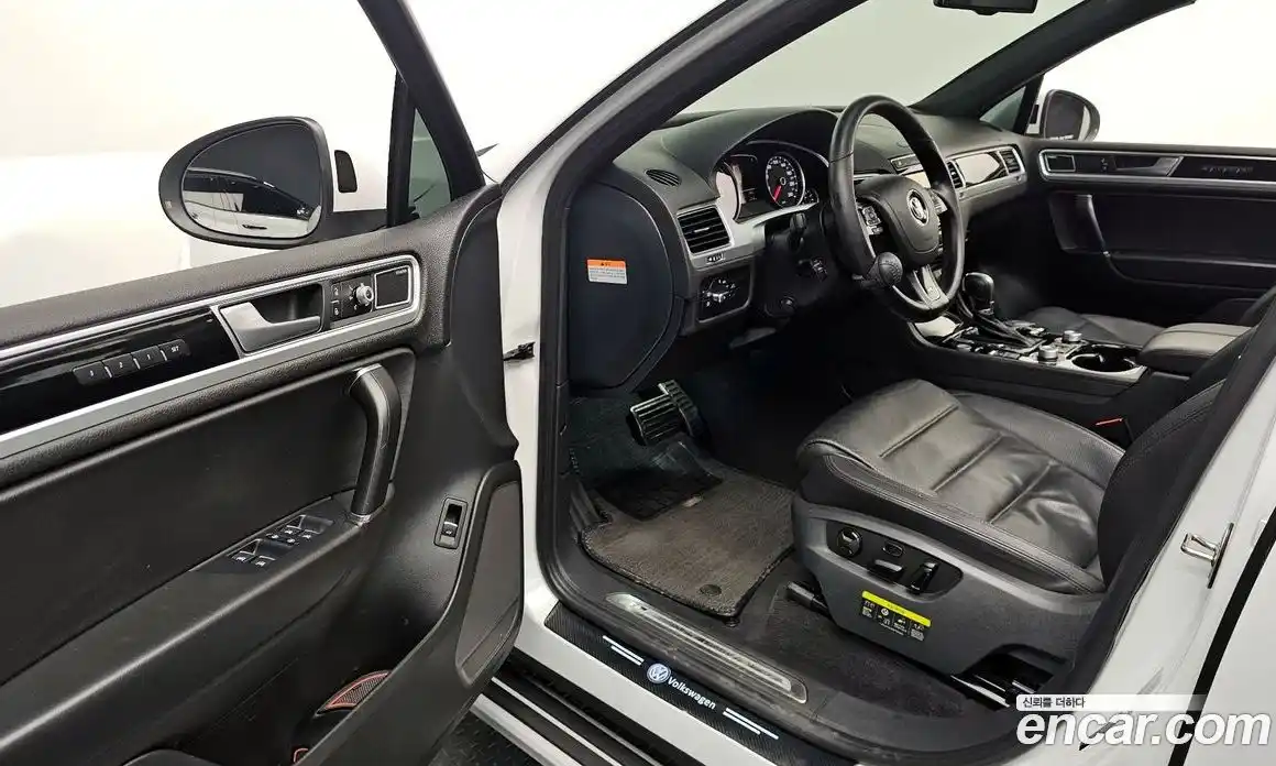 Volkswagen Touareg 2016 3.0 гидро в Москве № 1323487, фото 10