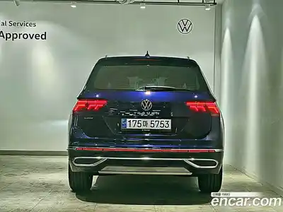 Volkswagen Tiguan 2023 2.0 гидро в Москве № 1323539, миниатюра 4