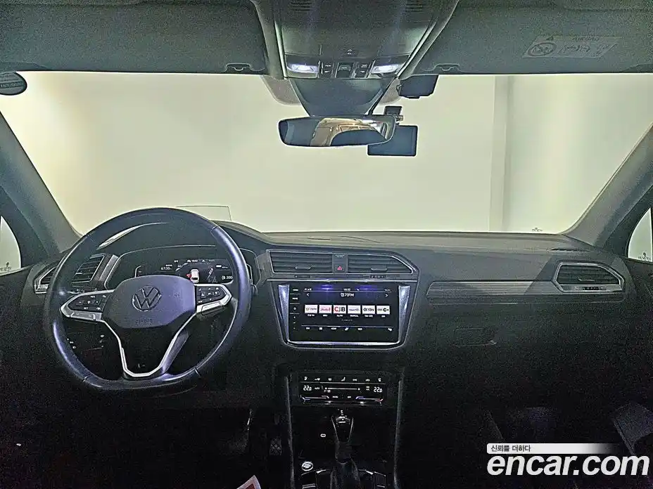 Volkswagen Tiguan 2023 2.0 гидро в Москве № 1323539, фото 7