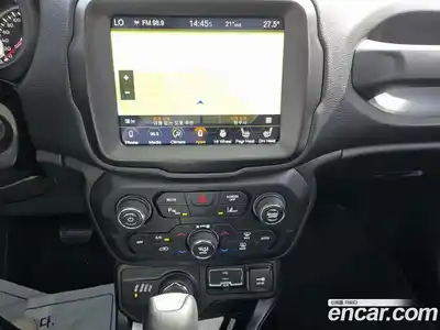 Jeep Renegade 2018 2.0 гидро в Москве № 1323703, миниатюра 7