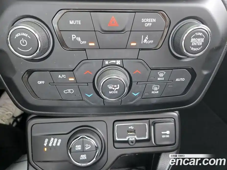 Jeep Renegade 2018 2.0 гидро в Москве № 1323703, фото 10