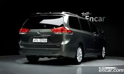 Toyota Sienna 2011 3.5 гидро в Москве № 1323872, миниатюра 2