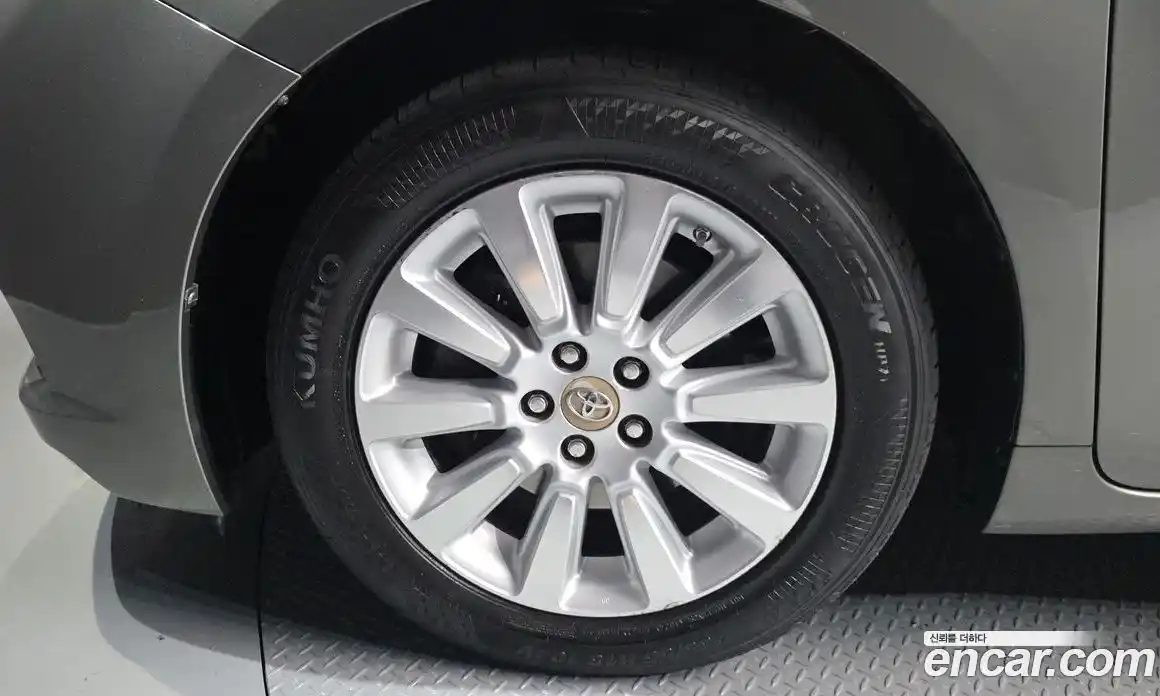 Toyota Sienna 2011 3.5 гидро в Москве № 1323872, фото 5