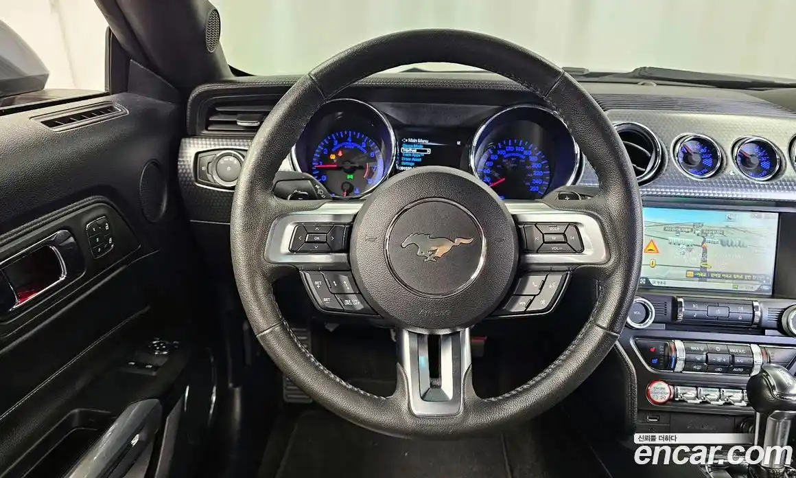 Ford Mustang 2015 2.3 гидро в Москве № 1324055, фото 13