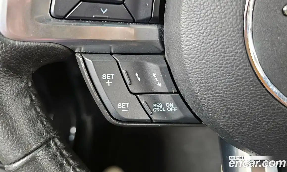 Ford Mustang 2015 2.3 гидро в Москве № 1324055, фото 18