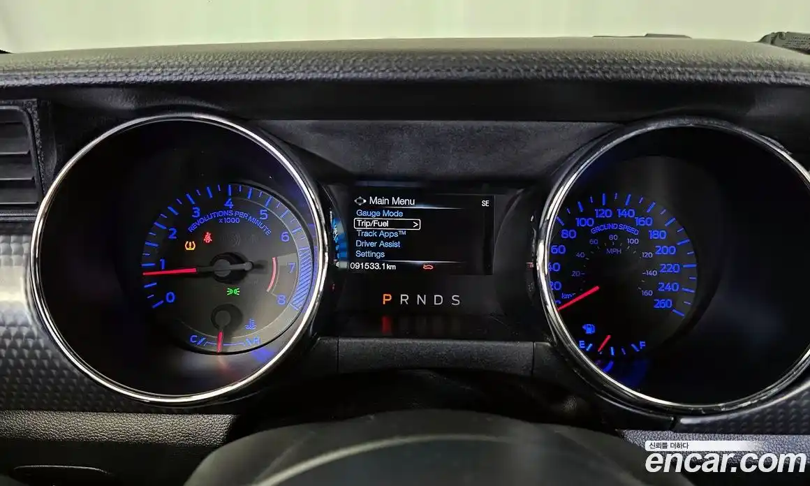 Ford Mustang 2015 2.3 гидро в Москве № 1324055, фото 8