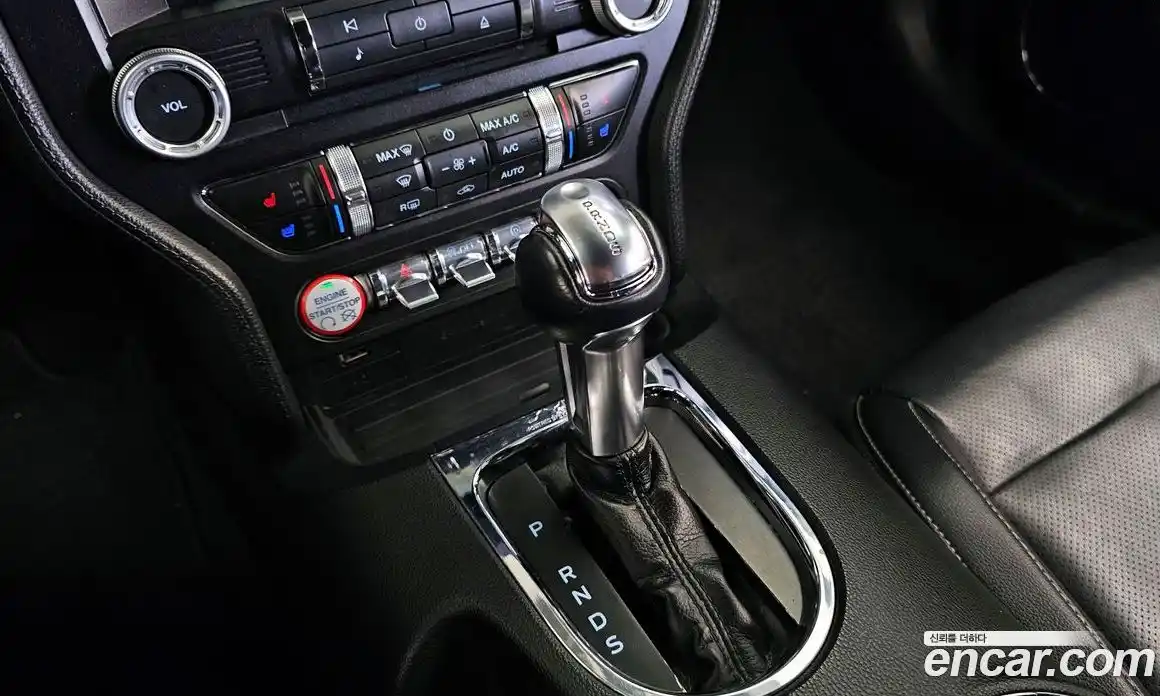 Ford Mustang 2015 2.3 гидро в Москве № 1324055, фото 9