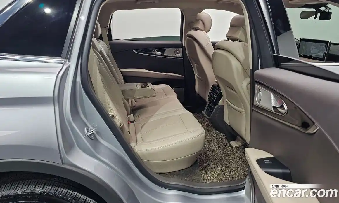 Lincoln Nautilus 2023 2.7 гидро в Москве № 1324110, фото 11