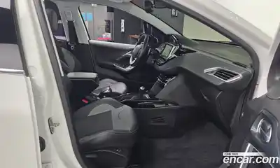 Peugeot 2008 2017 1.6 гидро в Москве № 1324391, миниатюра 11