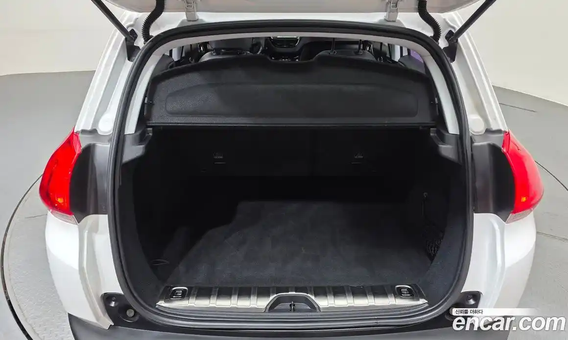 Peugeot 2008 2017 1.6 гидро в Москве № 1324391, фото 20