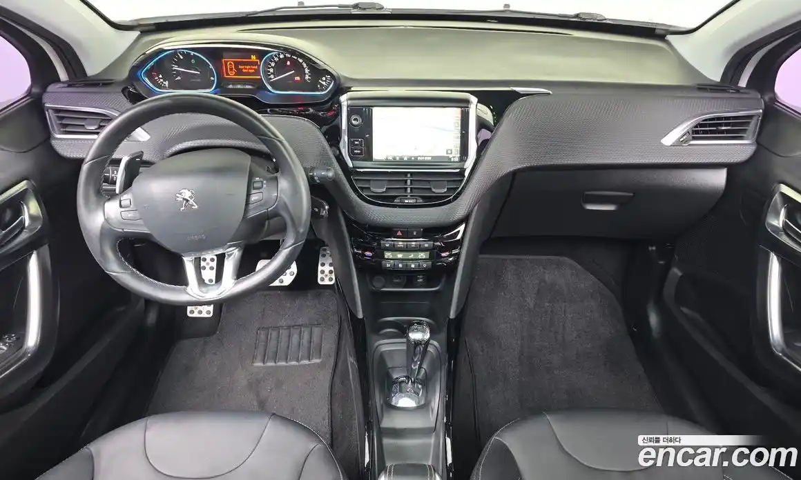 Peugeot 2008 2017 1.6 гидро в Москве № 1324391, фото 7