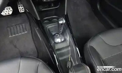 Peugeot 2008 2017 1.6 гидро в Москве № 1324391, миниатюра 9