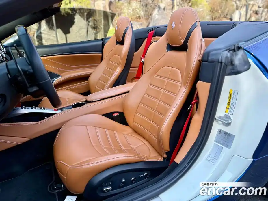 Ferrari California 2015 3.9 гидро в Москве № 1324452, фото 13